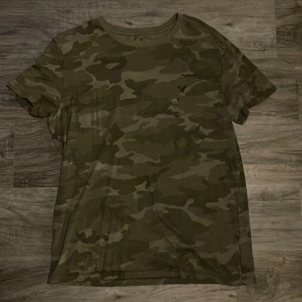 Mens American Eagle Large Camouflage Camo Soft Stretch Fit Shirt NEW